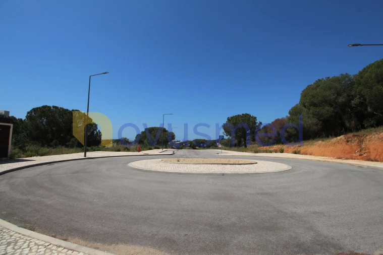 Terreno Comércio / Armazém para Venda em Albufeira e Olhos de Água Foto 9