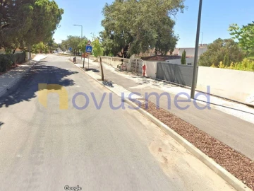 Terreno para Venda em Albufeira e Olhos de Água