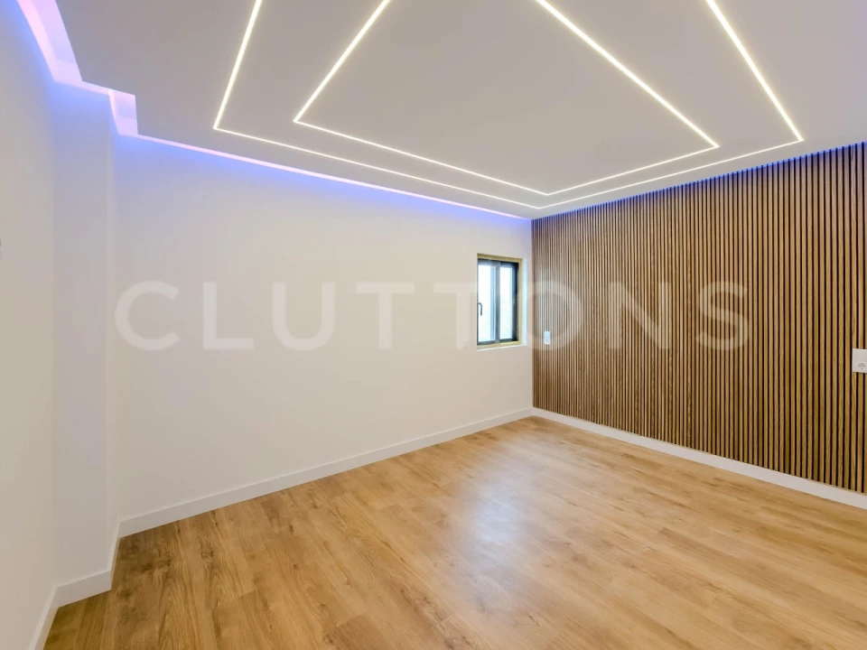 Apartamento T2 para Venda em Quarteira Foto 19