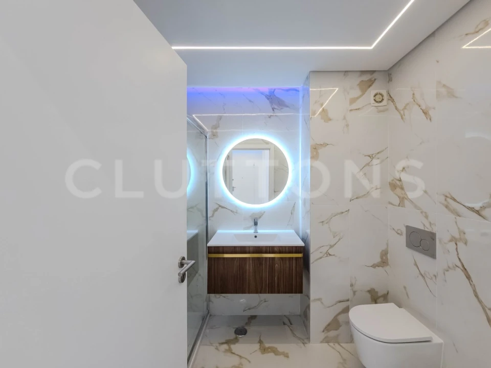 Apartamento T2 para Venda em Quarteira Foto 25