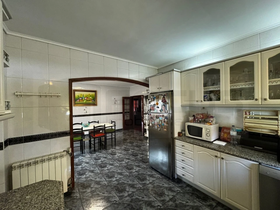 Moradia T4 para Venda em Gafanha da Encarnação Foto 10