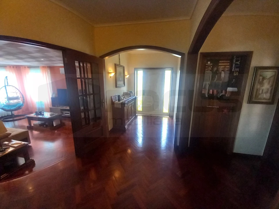 Moradia T4 para Venda em Gafanha da Encarnação Foto 21