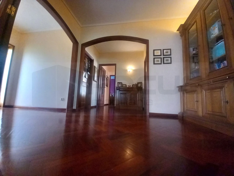 Moradia T4 para Venda em Gafanha da Encarnação Foto 23