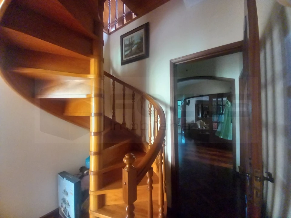Moradia T4 para Venda em Gafanha da Encarnação Foto 35