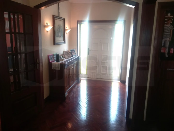 Moradia T4 para Venda em Gafanha da Encarnação Foto 22