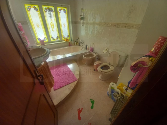Moradia T4 para Venda em Gafanha da Encarnação Foto 54