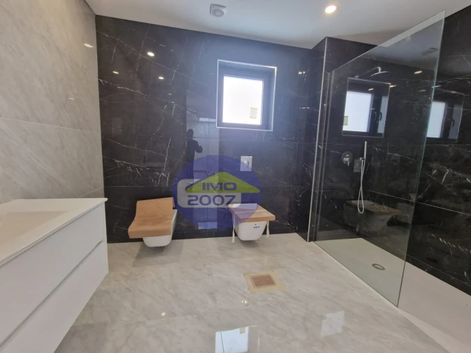 Moradia T3 para Venda em Santa Maria de Lamas Foto 21