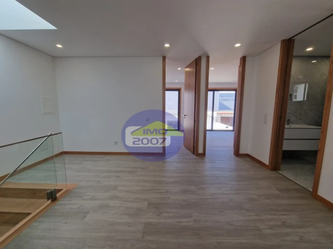 Moradia T3 para Venda em Santa Maria de Lamas Foto 24