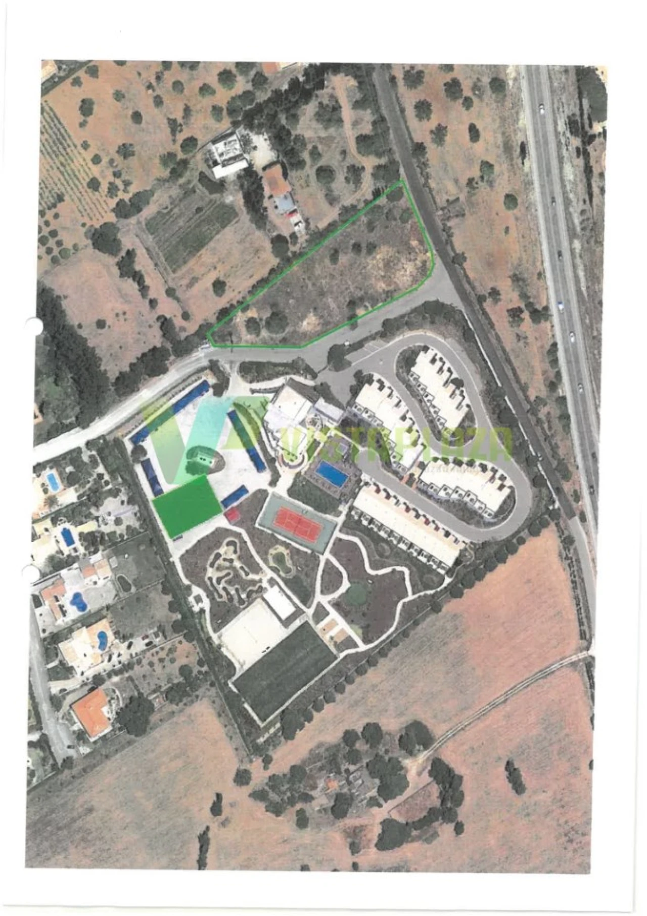 Terreno Comércio / Armazém para Venda em Luz Foto 2