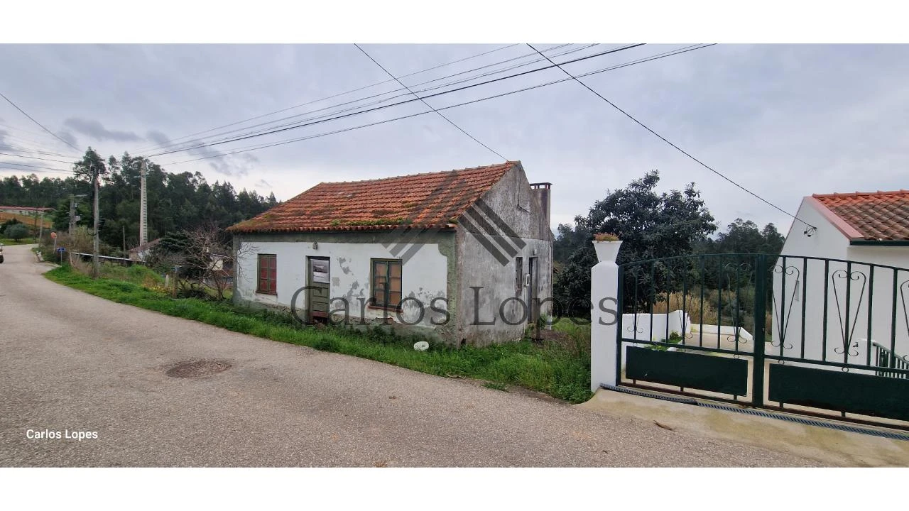 Moradia T2 para Venda em Anobra Foto 1