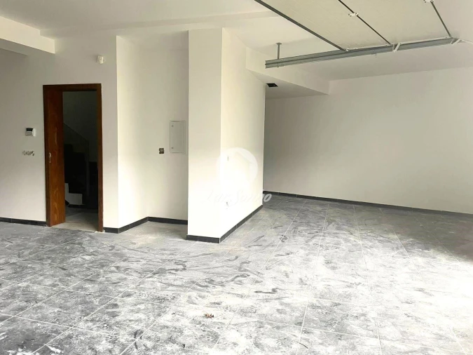 Moradia T4 para Venda em Abade de Neiva Foto 16