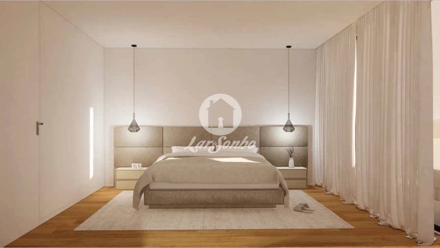 Moradia T4 para Venda em Roriz Foto 8