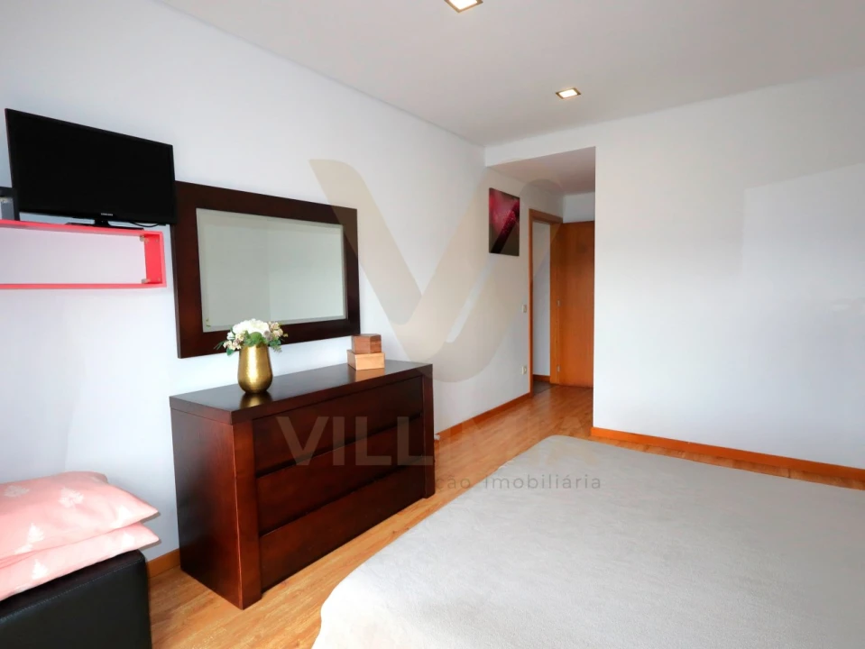 Moradia T3 para Venda em Refoios do Lima Foto 29