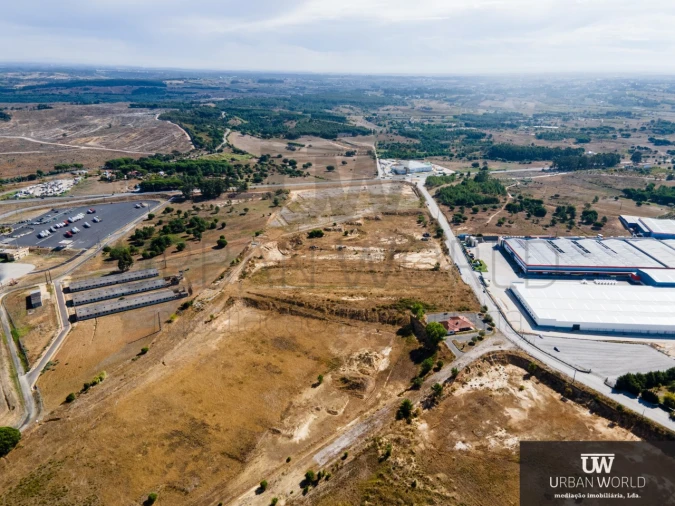 Terreno Comércio / Armazém para Venda em Aveiras de Cima Foto 15