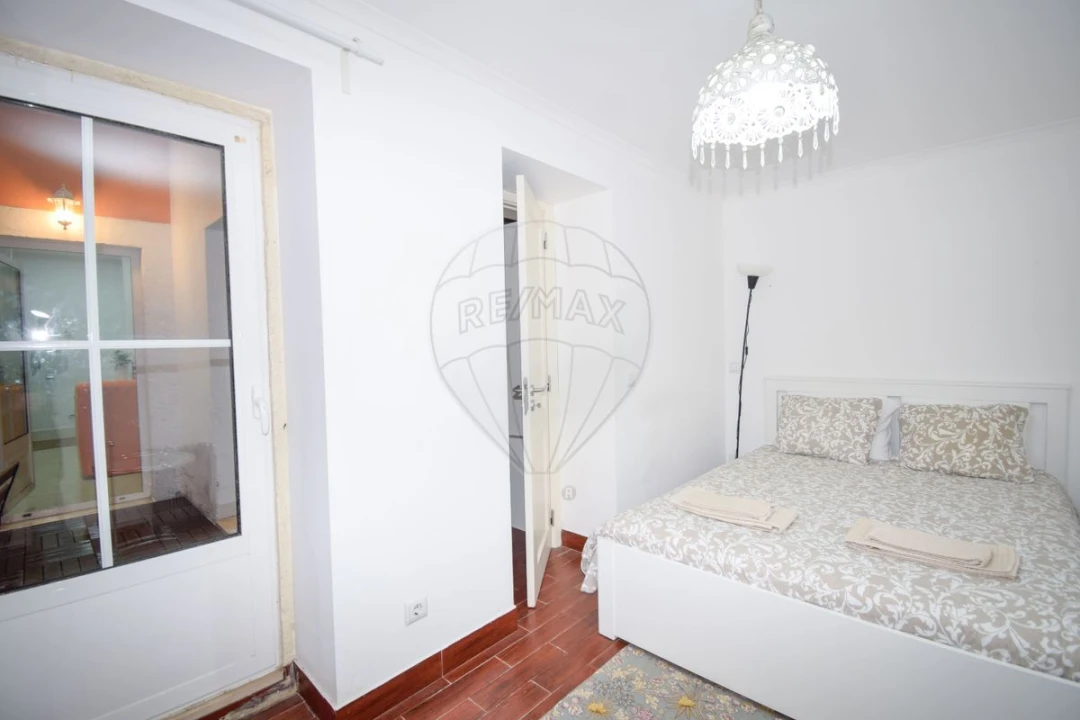 Apartamento T2 para Arrendamento em Arroios Foto 1