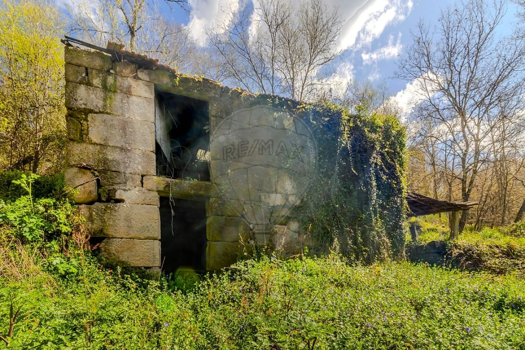 Moradia T2 para Venda em Abragão Foto 8