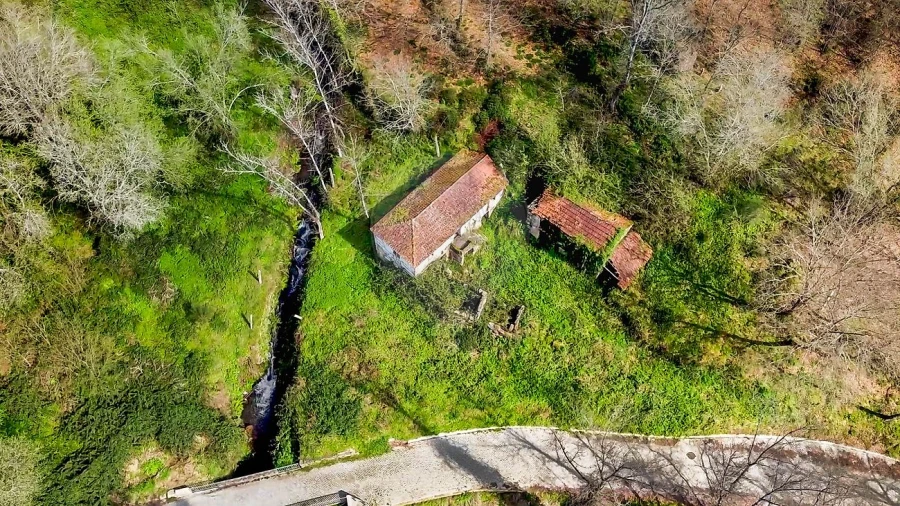 Moradia T2 para Venda em Abragão Foto 3