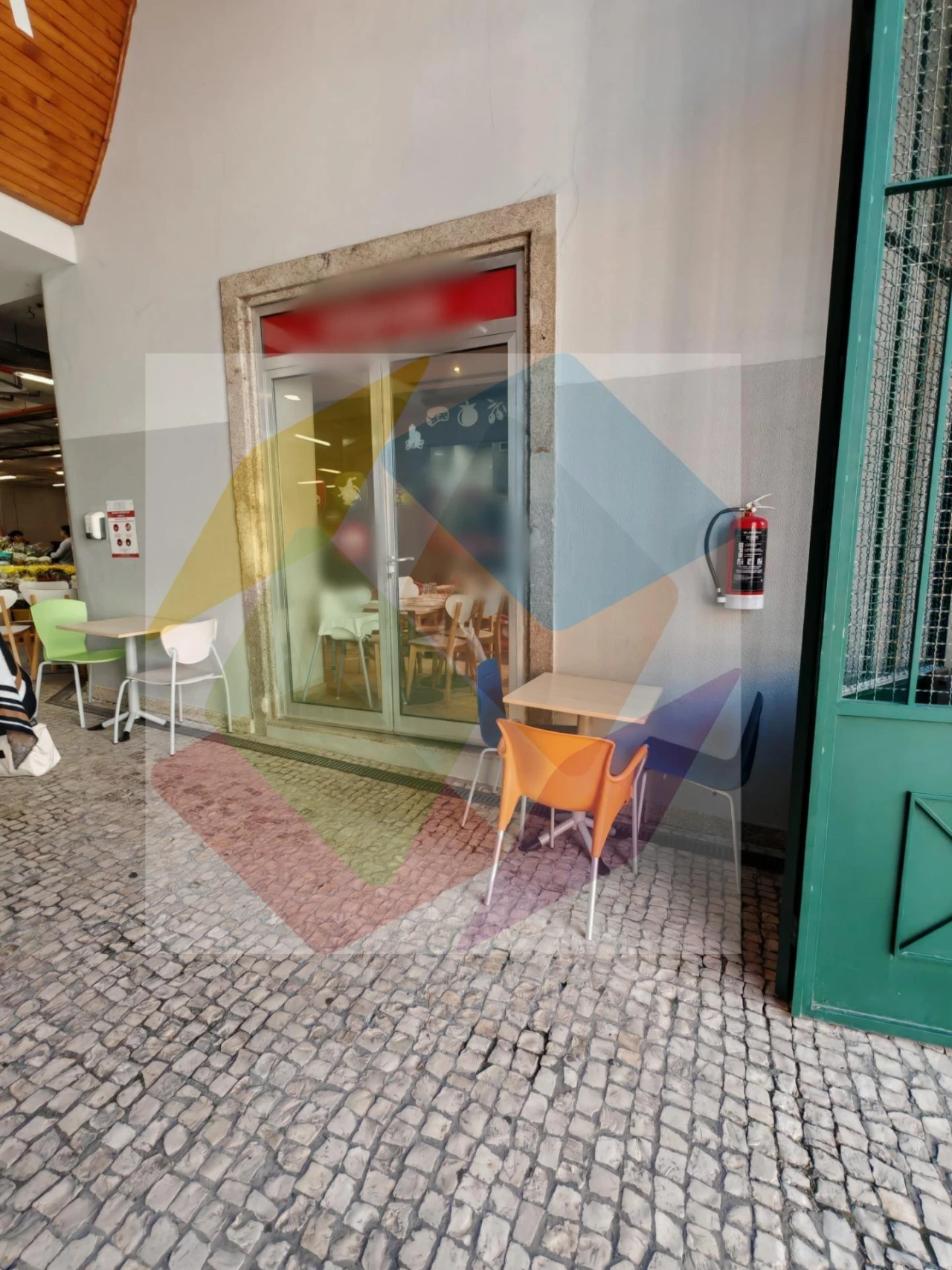 Negócio para Arrendamento em Espinho Foto 16