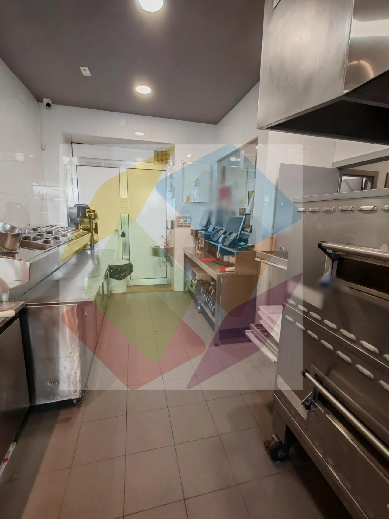 Negócio para Arrendamento em Espinho Foto 8