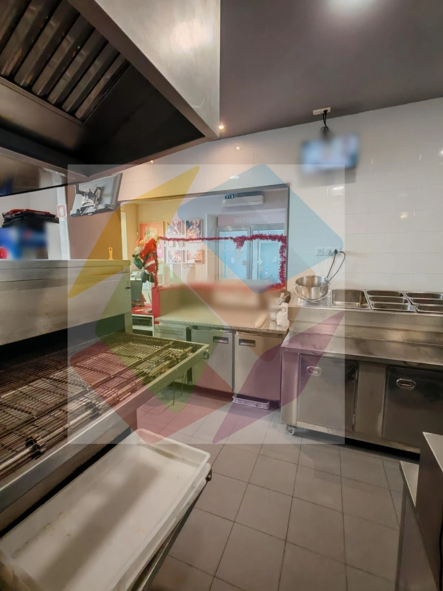 Negócio para Arrendamento em Espinho Foto 12