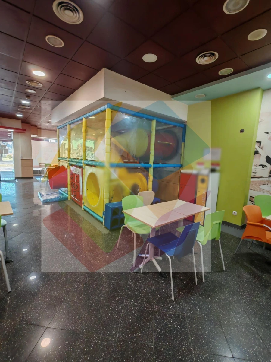 Negócio para Arrendamento em São João da Madeira Foto 7