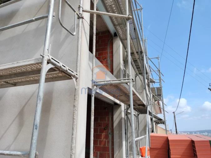 Moradia T4 para Venda em Pontinha e Famões Foto 20