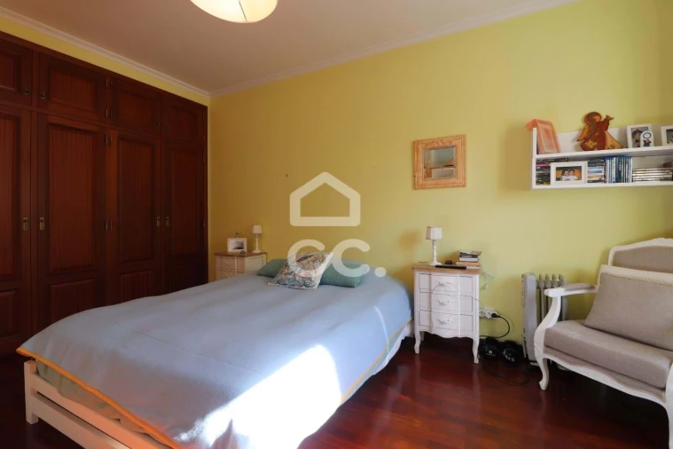 Apartamento T5 para Venda em Assafarge e Antanhol Foto 17