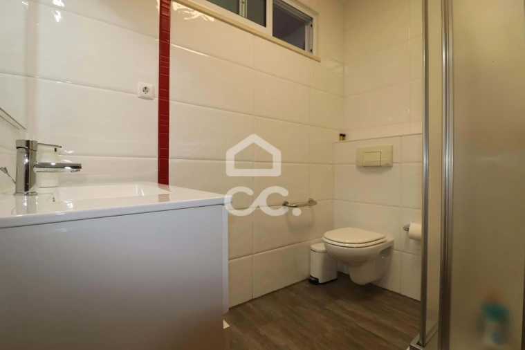 Apartamento T5 para Venda em Assafarge e Antanhol Foto 27