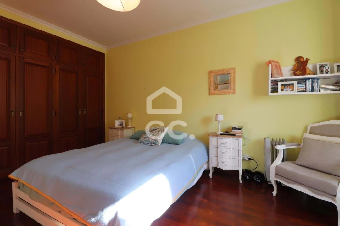 Apartamento T5 para Venda em Assafarge e Antanhol Foto 17