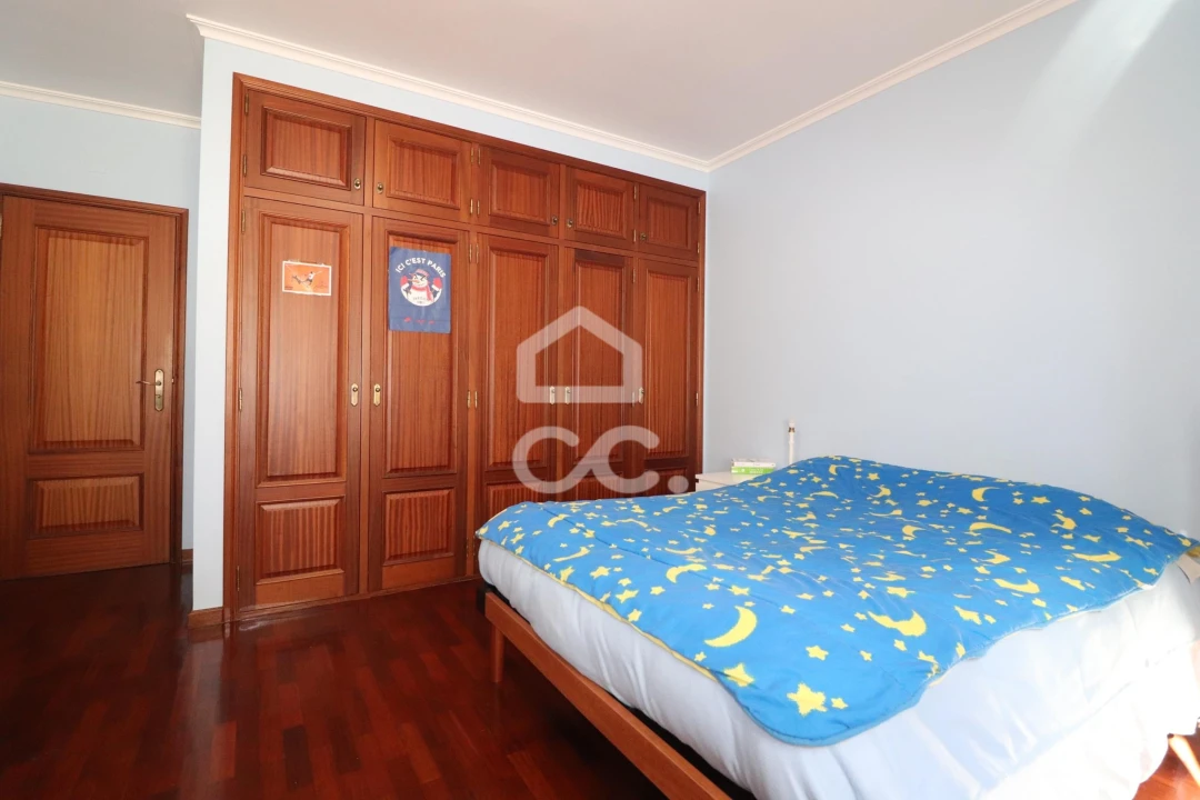 Apartamento T5 para Venda em Assafarge e Antanhol Foto 20
