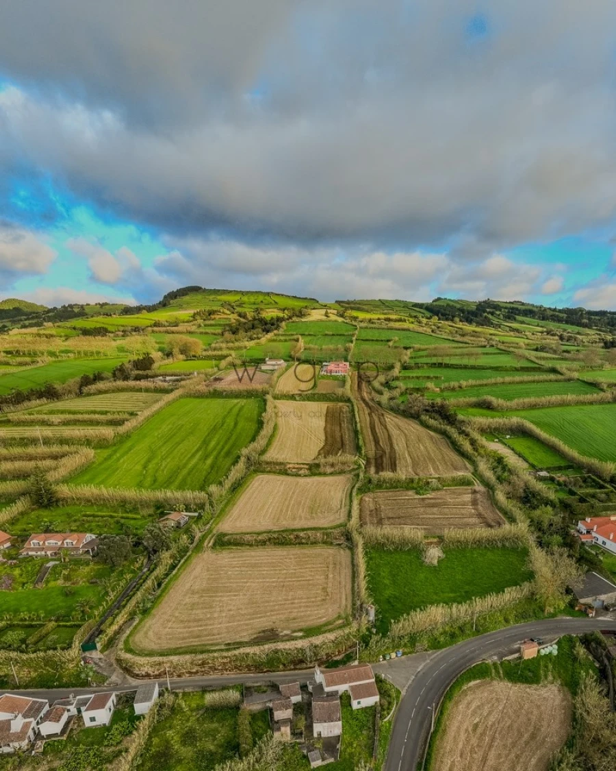 Terreno para Venda em Mosteiros Foto 9