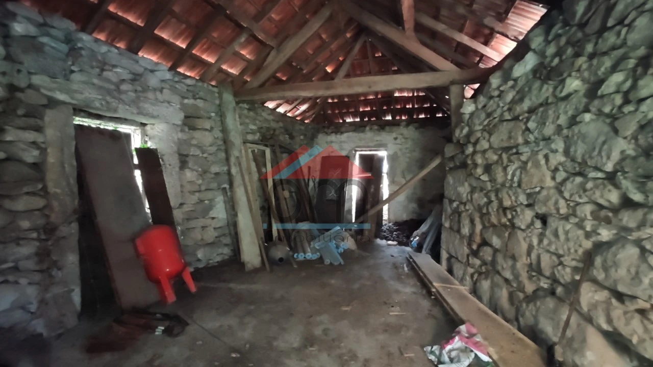 Moradia T2 para Venda em Sago, Lordelo e Parada Foto 9