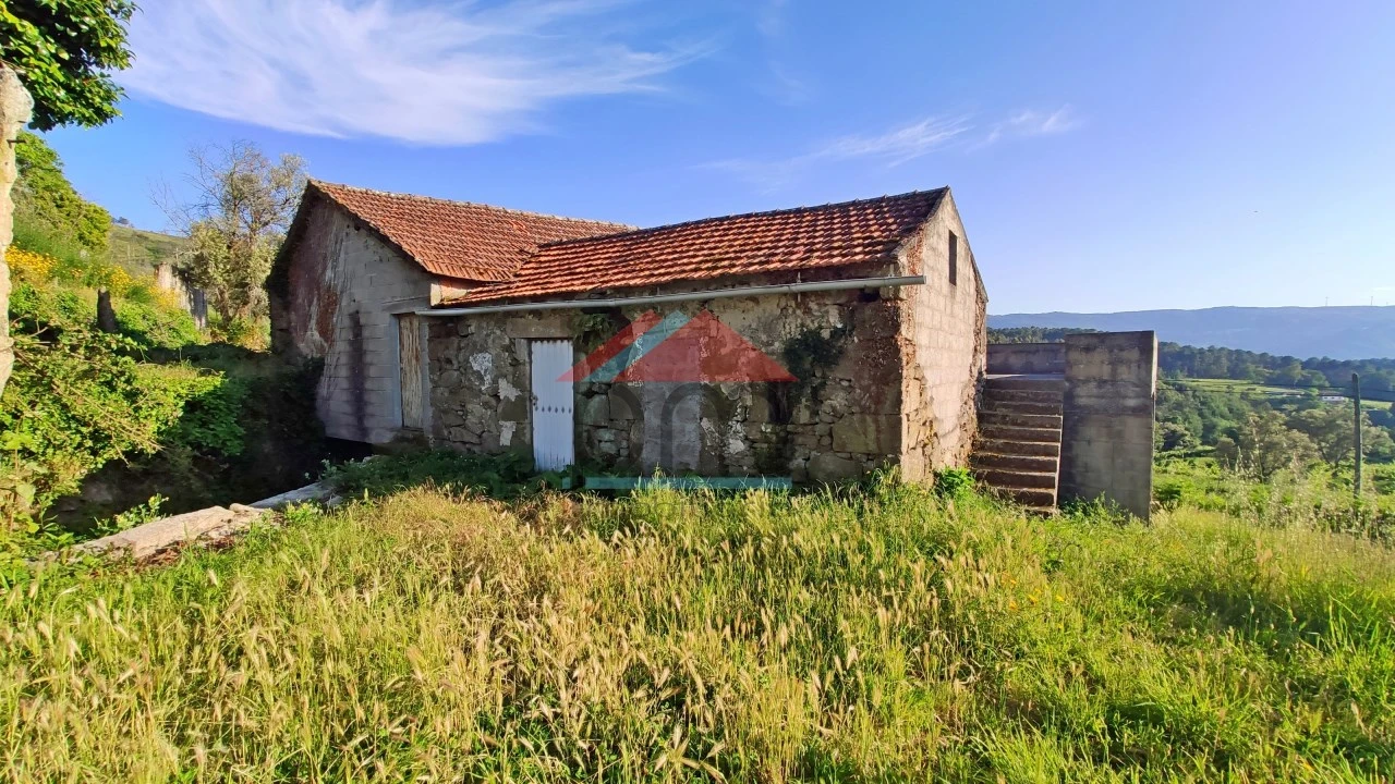 Moradia T2 para Venda em Sago, Lordelo e Parada Foto 1