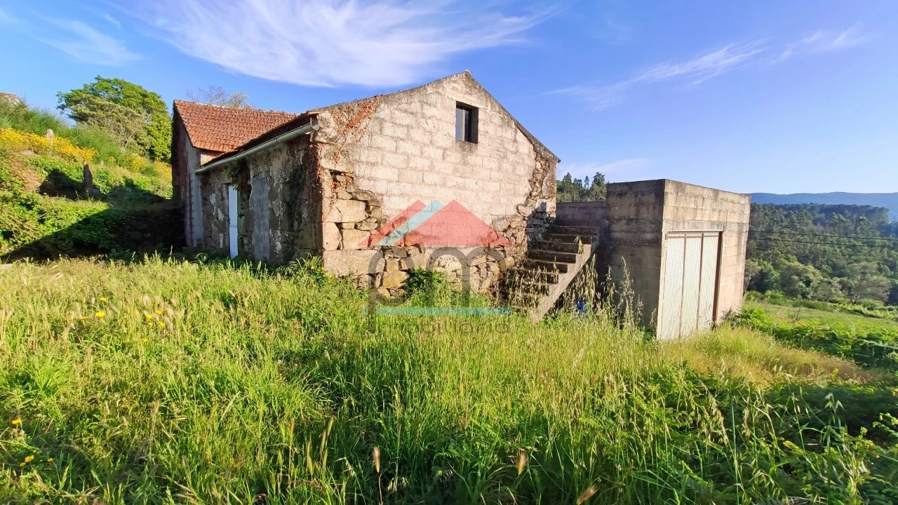 Moradia T2 para Venda em Sago, Lordelo e Parada Foto 2