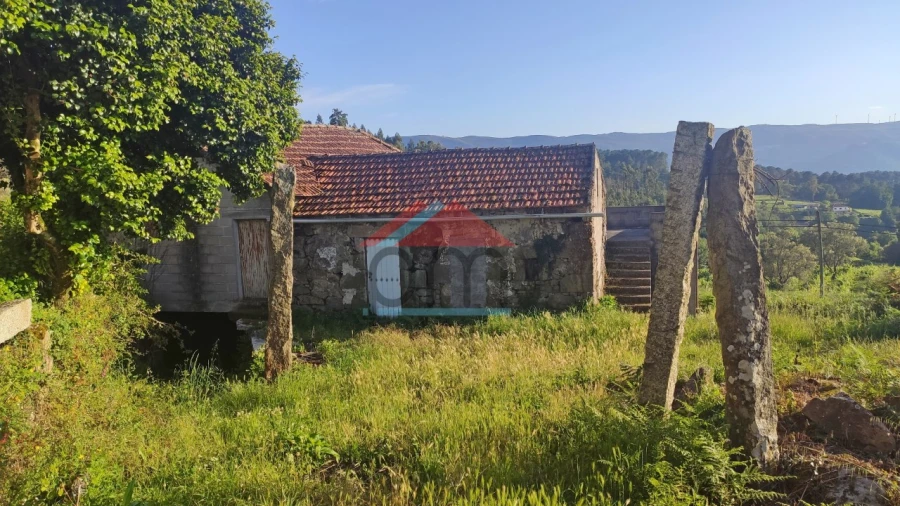 Moradia T2 para Venda em Sago, Lordelo e Parada Foto 3