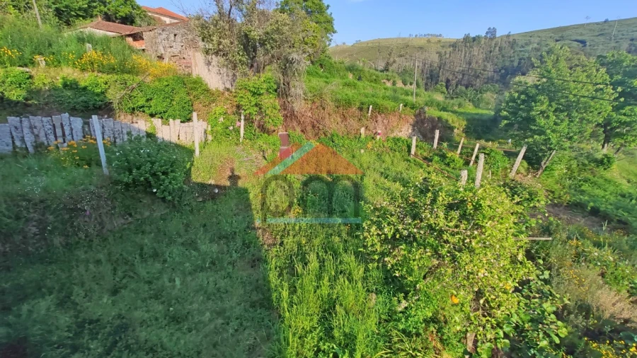 Moradia T2 para Venda em Sago, Lordelo e Parada Foto 6