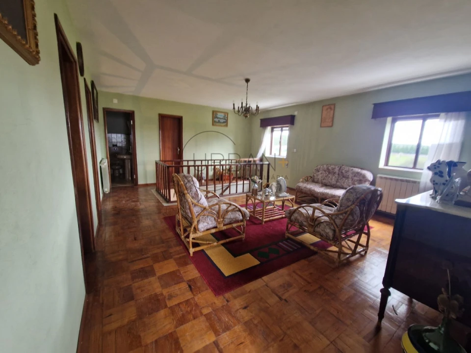 Moradia T4 para Venda em Rua Foto 26