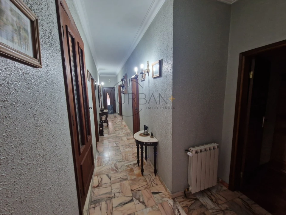 Moradia T4 para Venda em Rua Foto 21