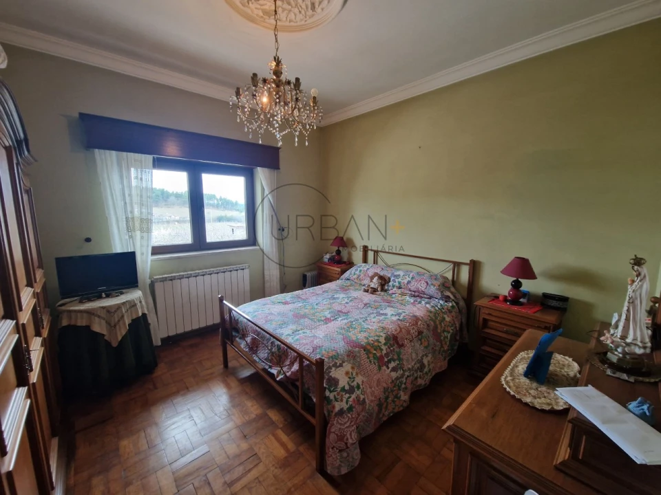 Moradia T4 para Venda em Rua Foto 19