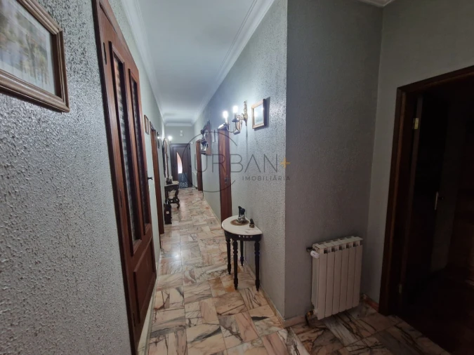 Moradia T4 para Venda em Rua Foto 21