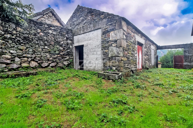 Quinta T4 para Venda em Salto Foto 30