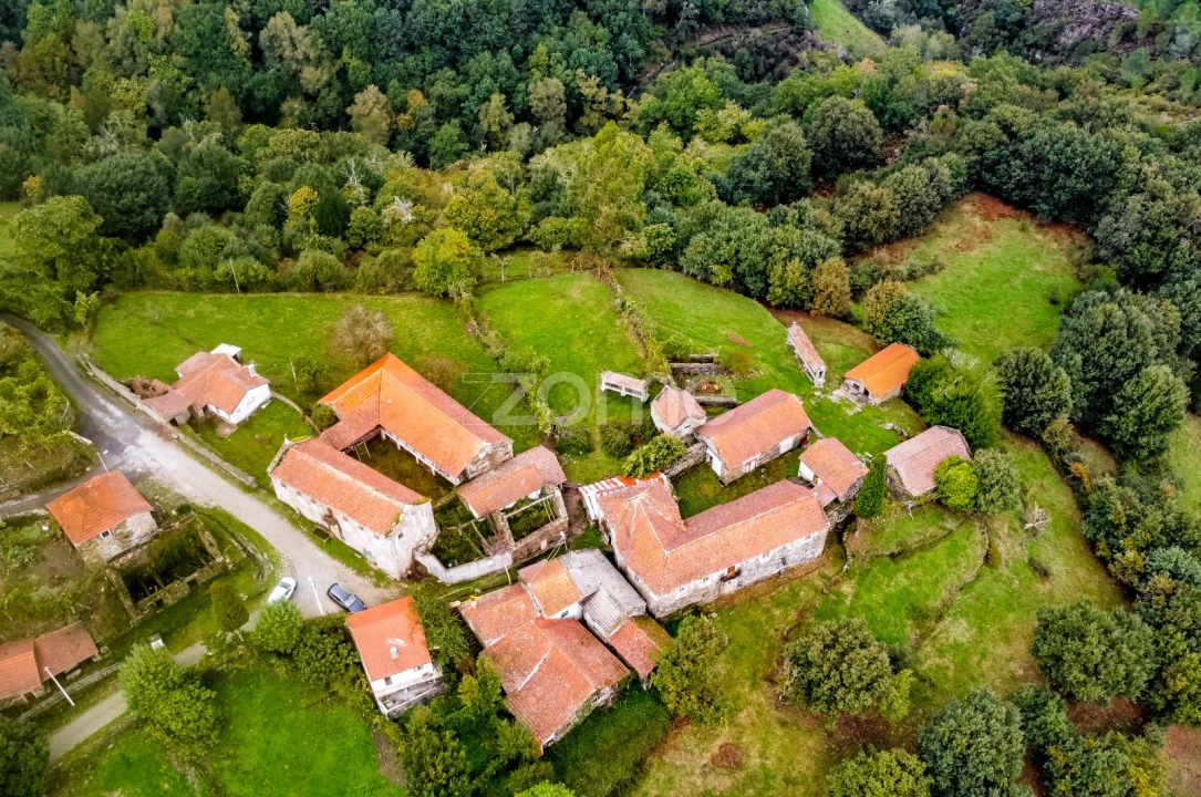 Quinta T4 para Venda em Salto Foto 4