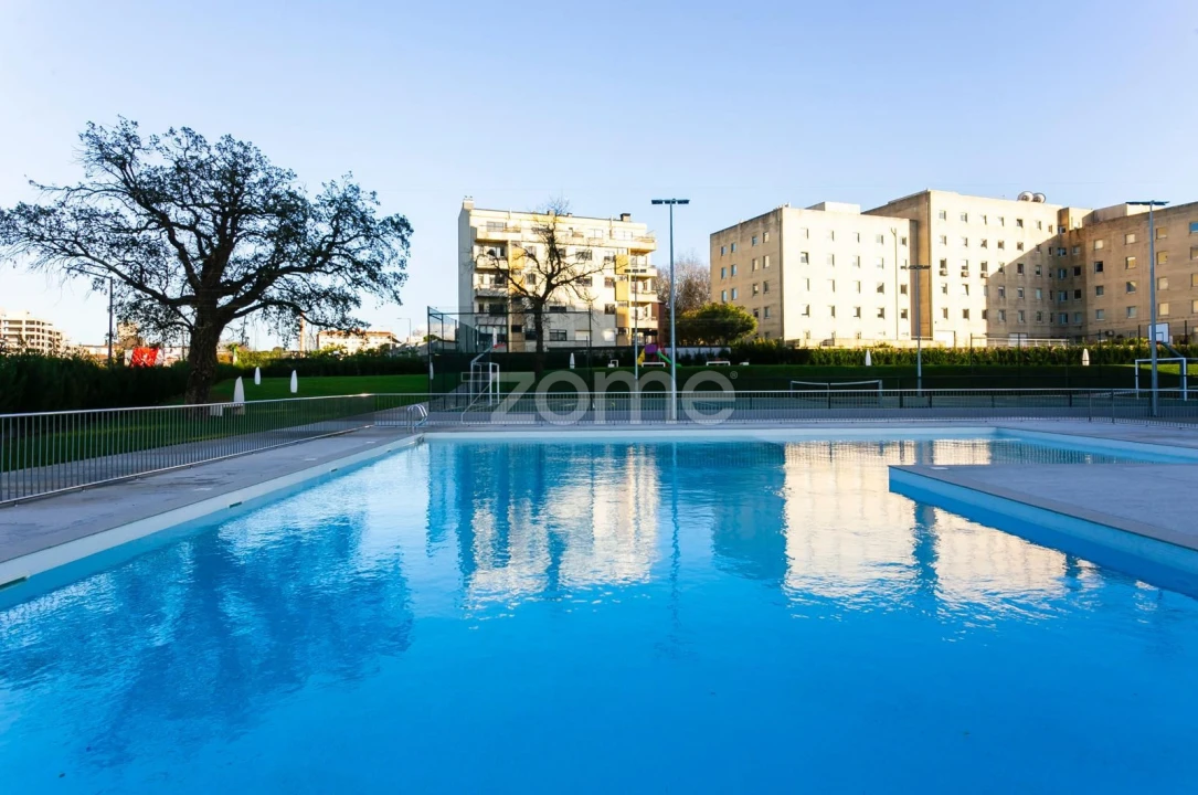 Apartamento T2 para Venda em Paranhos Foto 5