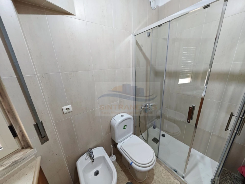 Apartamento T3 para Venda em Ramada e Caneças Foto 16