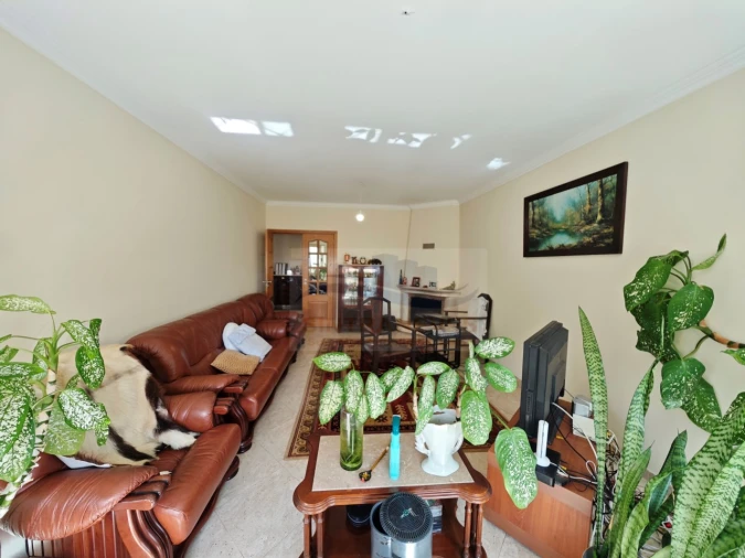 Apartamento T3 para Venda em Ramada e Caneças Foto 7