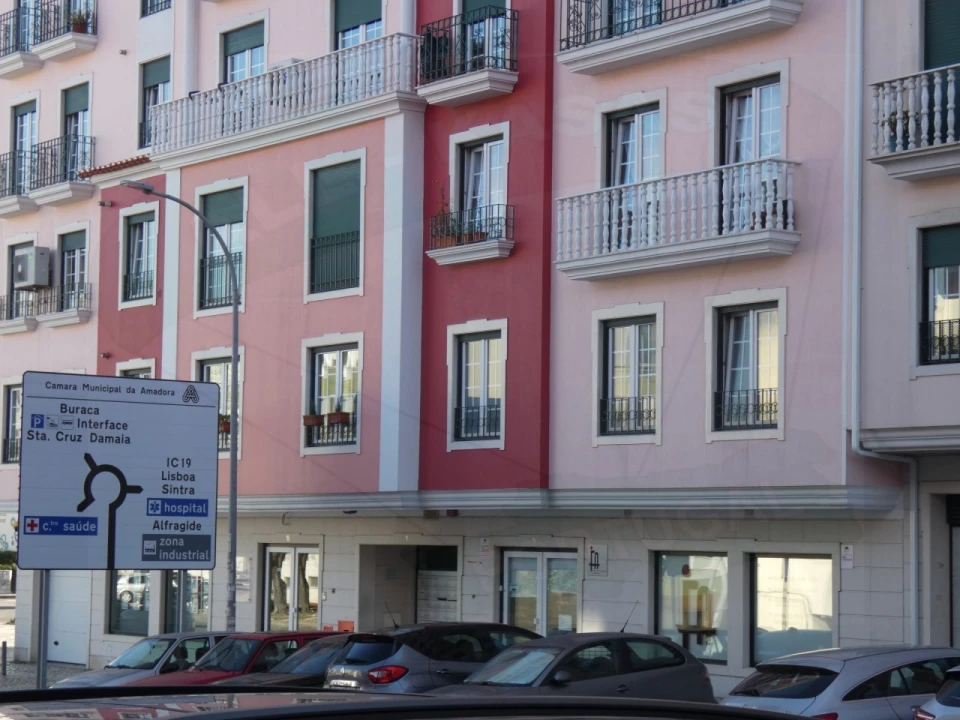 Apartamento T3 para Venda em Águas Livres Foto 24