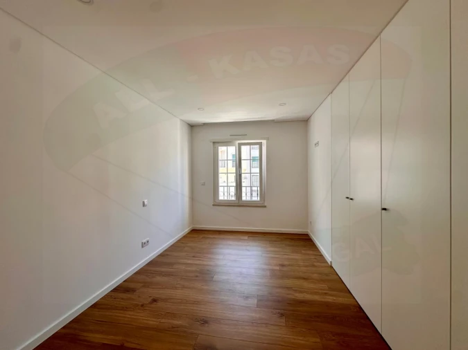 Apartamento T3 para Venda em Águas Livres Foto 13