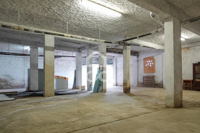 Garagem para Venda em Abrantes (São Vicente e São João) e Alferrarede Foto 6