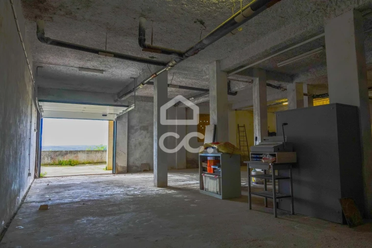 Garagem para Venda em Abrantes (São Vicente e São João) e Alferrarede Foto 8