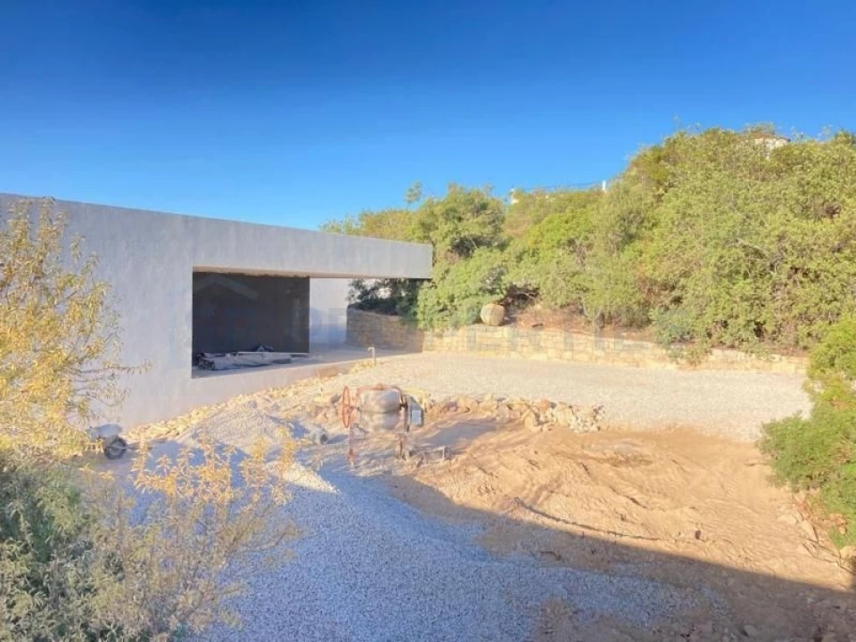 Moradia T4 para Venda em Santa Barbara de Nexe Foto 57